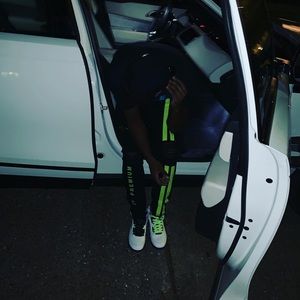 Meet your Posher, Gary